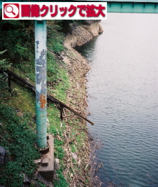 旭川ダムの写真、ダムサイト部分の釣り場
